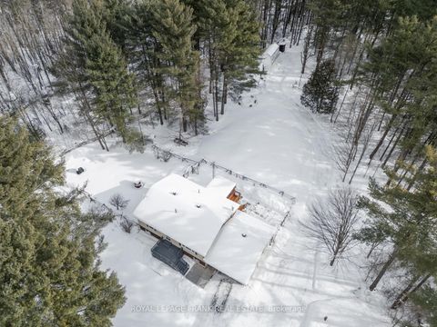 Photo 6 at 959 Bathurst 6 Concession, Bathurst/Burgess & Sherbrooke (Bathurst) Twp, Tay Valley