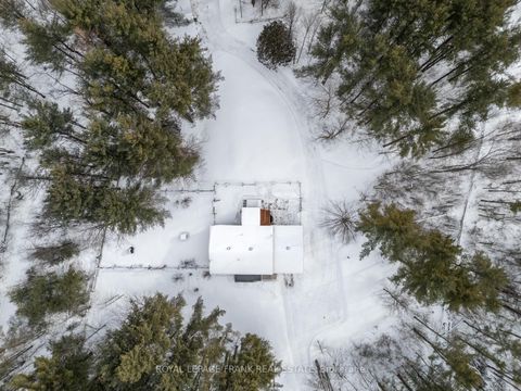 Photo 11 at 959 Bathurst 6 Concession, Bathurst/Burgess & Sherbrooke (Bathurst) Twp, Tay Valley