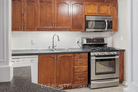 Photo 12 at 705 Regiment Avenue, Emerald Meadows/Trailwest, Kanata