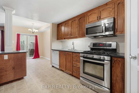 Photo 13 at 705 Regiment Avenue, Emerald Meadows/Trailwest, Kanata