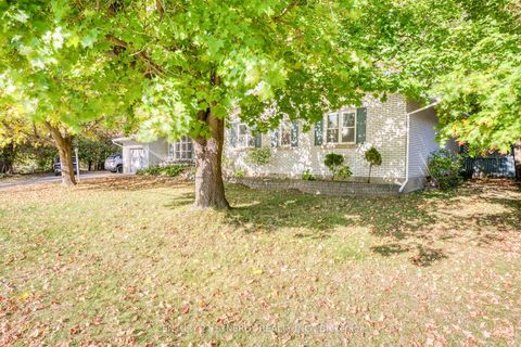 Photo 1 at 55 Drummond Street W, Perth