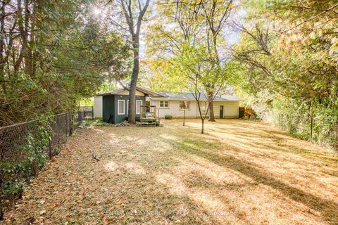 Photo 4 at 55 Drummond Street W, Perth