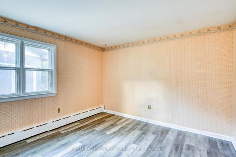 Photo 22 at 55 Drummond Street W, Perth