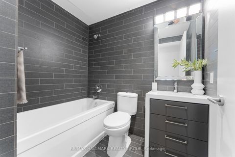 Photo 42 at 1007 - 428 Sparks Street, Ottawa Centre