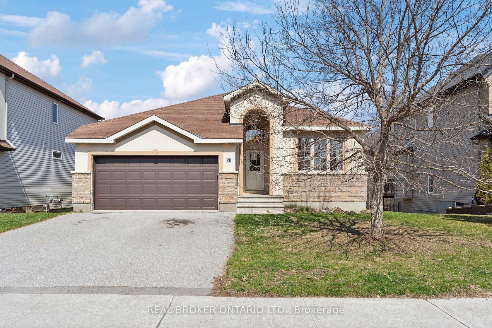 51 Waterside Drive, Carleton Place 2