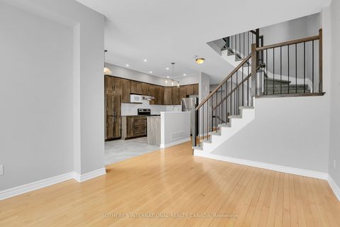 Photo 12 at 116 Popplewell Crescent, Nepean (Cedargrove/Fraserdale), Ottawa