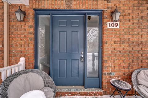 Photo 3 at 109 Huntley Manor Drive, Huntley Ward (South East), Carp