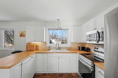 Photo 7 at 187 Nelson Street E, Carleton Place