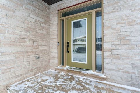 Photo 3 at 886 Sendero Way, Remainder of Stittsville & Area, Stittsville