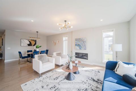 Photo 10 at 28 Greensand Place, Kanata Lakes/Heritage Hills, Kanata