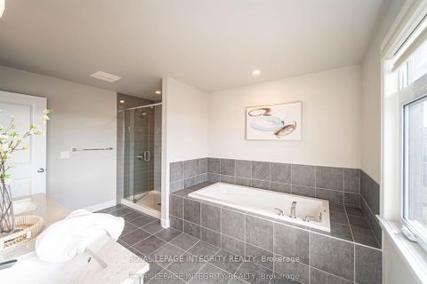 Photo 25 at 28 Greensand Place, Kanata Lakes/Heritage Hills, Kanata