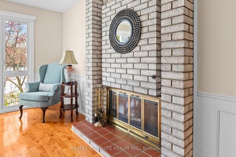 Photo 15 at 22 Banting Crescent, Beaverbrook, Kanata