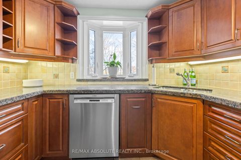 Photo 21 at 22 Banting Crescent, Beaverbrook, Kanata