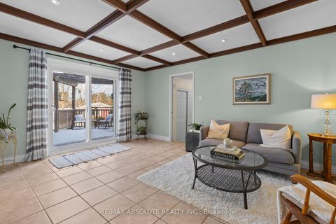 Photo 25 at 22 Banting Crescent, Beaverbrook, Kanata