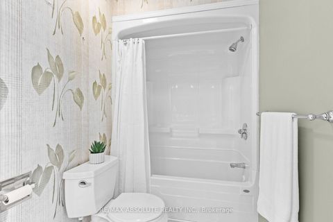 Photo 33 at 22 Banting Crescent, Beaverbrook, Kanata