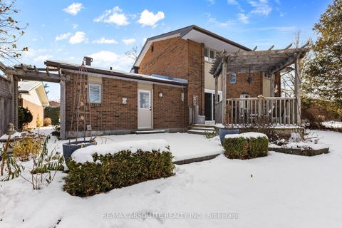 Photo 36 at 22 Banting Crescent, Beaverbrook, Kanata