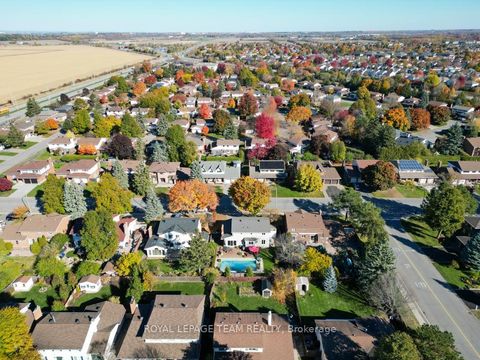 Photo 45 at 28 Holitman Drive, Nepean (Knollsbrook), Ottawa