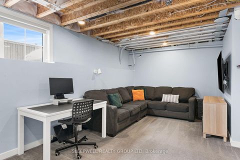 Photo 36 at 566 Meadowcreek Circle, Emerald Meadows/Trailwest, Kanata