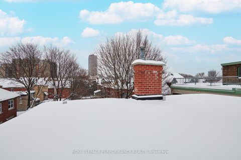 Photo 25 at 337 Lyon Street N, Ottawa Centre