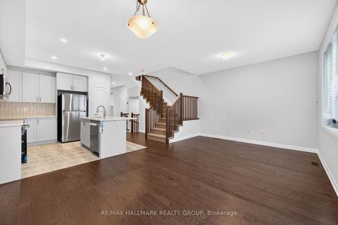 Photo 4 at 887 Eileen Vollick Crescent, Morgan's Grant/South March, Kanata