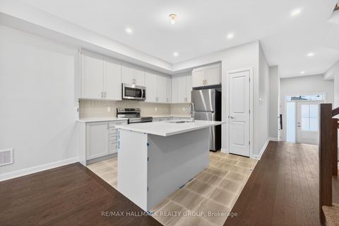 Photo 9 at 887 Eileen Vollick Crescent, Morgan's Grant/South March, Kanata