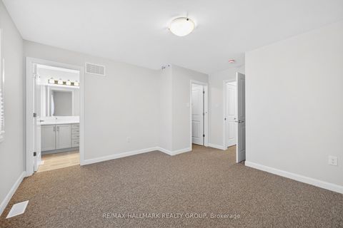 Photo 20 at 887 Eileen Vollick Crescent, Morgan's Grant/South March, Kanata