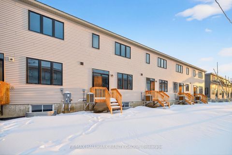 Photo 37 at 887 Eileen Vollick Crescent, Morgan's Grant/South March, Kanata