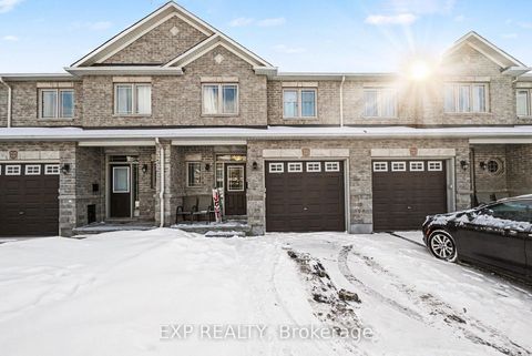 Photo 0 at 735 Regiment Avenue, Emerald Meadows/Trailwest, Kanata