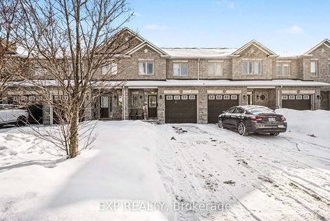 Photo 1 at 735 Regiment Avenue, Emerald Meadows/Trailwest, Kanata