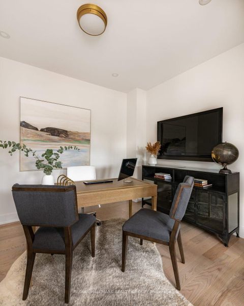 Photo 5 at 611 Persimmon Way, Orleans Village, Orleans