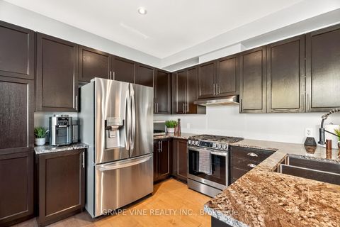 Photo 14 at 232 Burnaby Drive, Stittsville (North), Stittsville