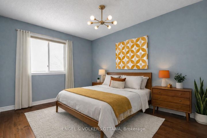 Photo 26 at 101 Halley Street, Nepean (Heritage Park), Ottawa