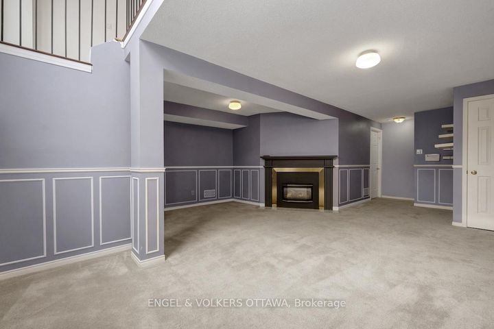 Photo 40 at 101 Halley Street, Nepean (Heritage Park), Ottawa