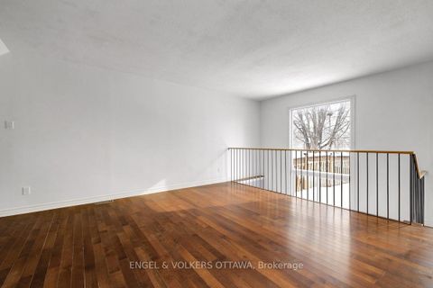 Photo 8 at 101 Halley Street, Nepean (Heritage Park), Ottawa