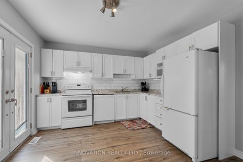 Photo 8 at 105 Cricket Crescent, Dunrobin, Constance Bay