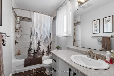 Photo 15 at 105 Cricket Crescent, Dunrobin, Constance Bay