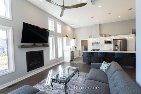 Photo 10 at 111 Frank Fisher Crescent, Mississippi Mills (Ramsay) Twp, Mississippi Mills