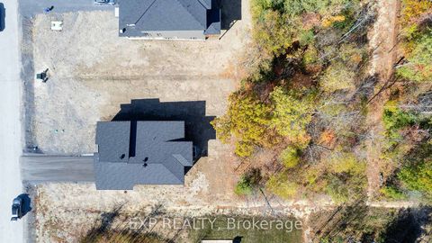 Photo 30 at 111 Frank Fisher Crescent, Mississippi Mills (Ramsay) Twp, Mississippi Mills