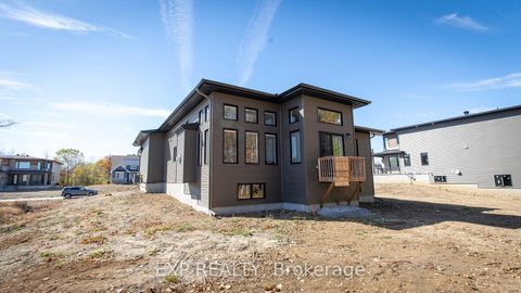 Photo 32 at 111 Frank Fisher Crescent, Mississippi Mills (Ramsay) Twp, Mississippi Mills