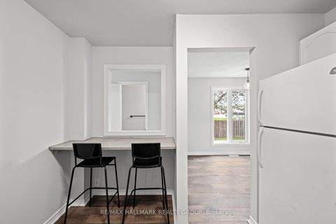 Photo 8 at 1083 Millwood Court, Convent Glen North, Orleans