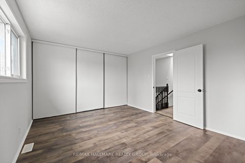 Photo 24 at 1083 Millwood Court, Convent Glen North, Orleans