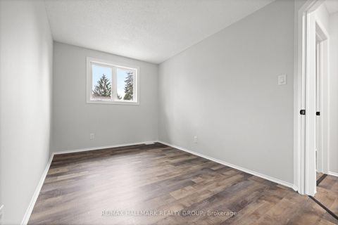 Photo 28 at 1083 Millwood Court, Convent Glen North, Orleans