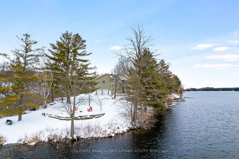 Photo 2 at 100 NAGLE Way, Bathurst/Burgess & Sherbrooke (North Burgess) Twp, Tay Valley