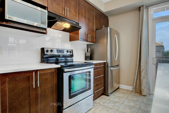 Photo 15 at E - 188 Hornchurch Lane, Nepean (Longfields), Ottawa