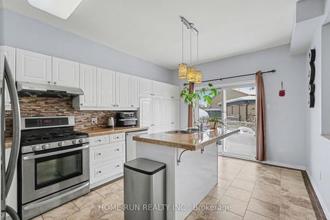 Photo 6 at 1671 FRENETTE Street, Fallingbrook/Gardenway South, Orleans