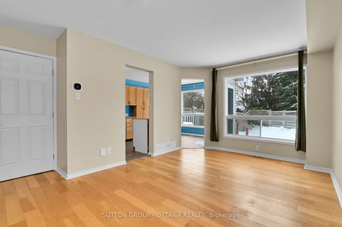 Photo 7 at 107 Jackman Terrace, Katimavik, Kanata