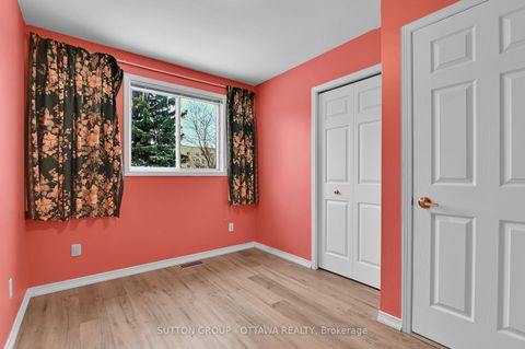 Photo 22 at 107 Jackman Terrace, Katimavik, Kanata