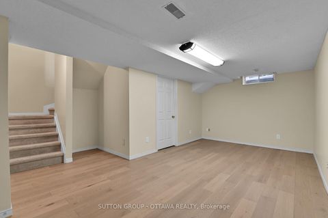 Photo 26 at 107 Jackman Terrace, Katimavik, Kanata