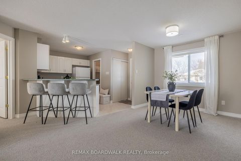 Photo 1 at 206 Oak Leaf Private, Richmond, Stittsville