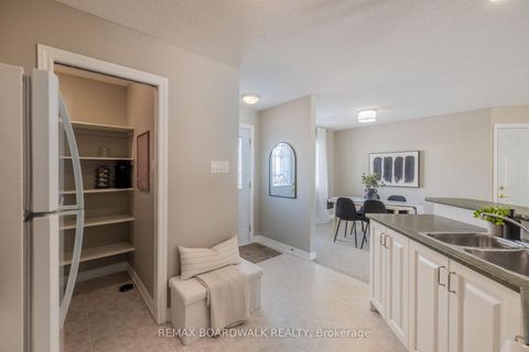 Photo 6 at 206 Oak Leaf Private, Richmond, Stittsville